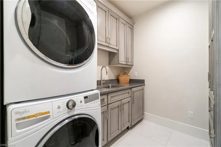 237 Bayfront Dr, Bonita Springs, Florida 34134