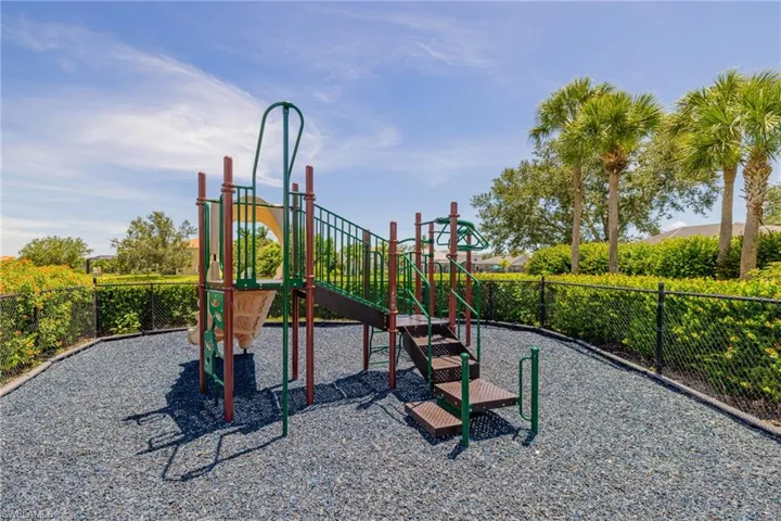 9010 Gladiolus Preserve Cir, Fort Myers, Florida 33908