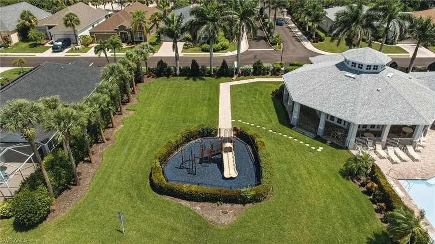 9010 Gladiolus Preserve Cir, Fort Myers, Florida 33908
