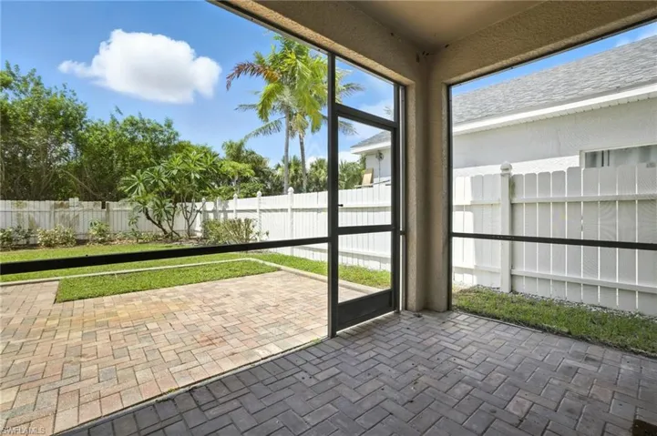 9010 Gladiolus Preserve Cir, Fort Myers, Florida 33908