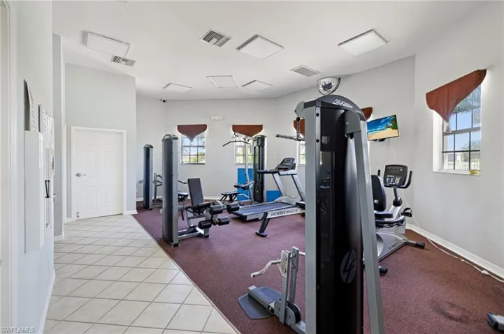 9010 Gladiolus Preserve Cir, Fort Myers, Florida 33908