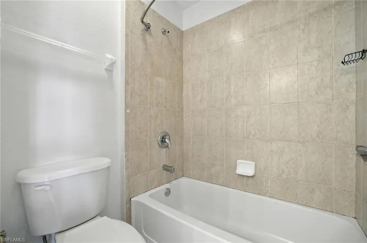 9010 Gladiolus Preserve Cir, Fort Myers, Florida 33908