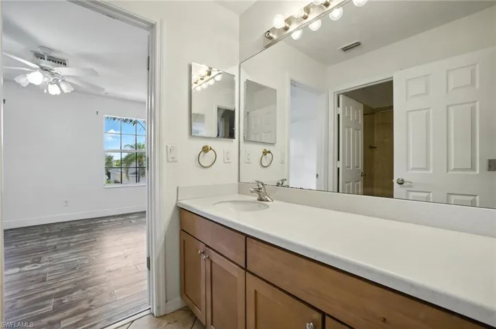 9010 Gladiolus Preserve Cir, Fort Myers, Florida 33908