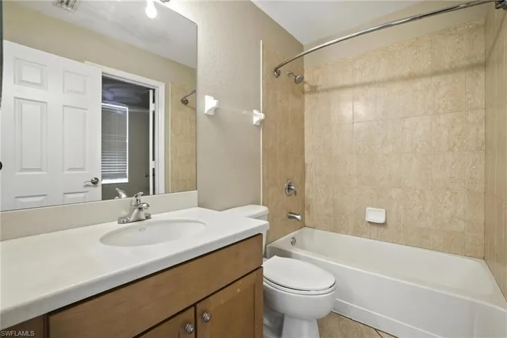 9010 Gladiolus Preserve Cir, Fort Myers, Florida 33908
