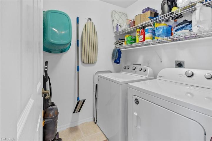 Laundry in Unit