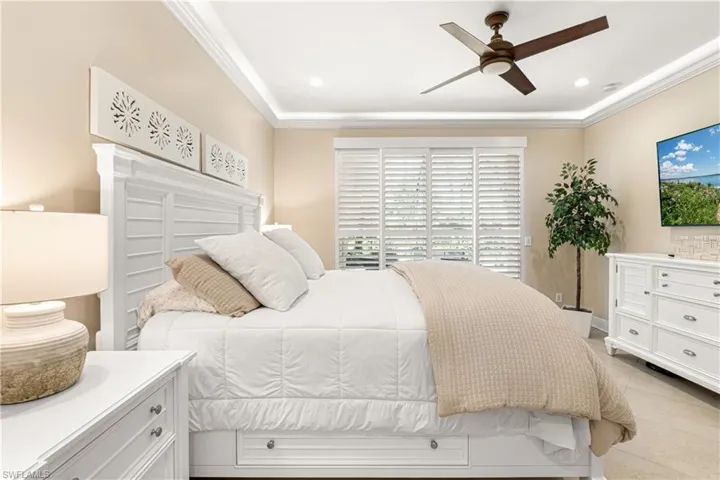 GREAT VIEW OF JUST HOW LARGE & BEAUTIFUL YOUR MASTER BEDROOM IS!