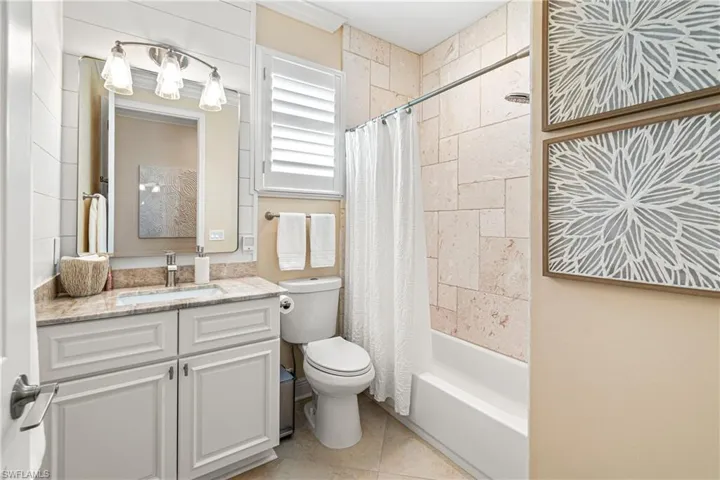 BEAUTIFULLY UPDATED GUEST BATHROOM THAT IS SURELY GOING TO IMPRESS FAMILY & FRIENDS! SIMPLY BEAUTIFUL!