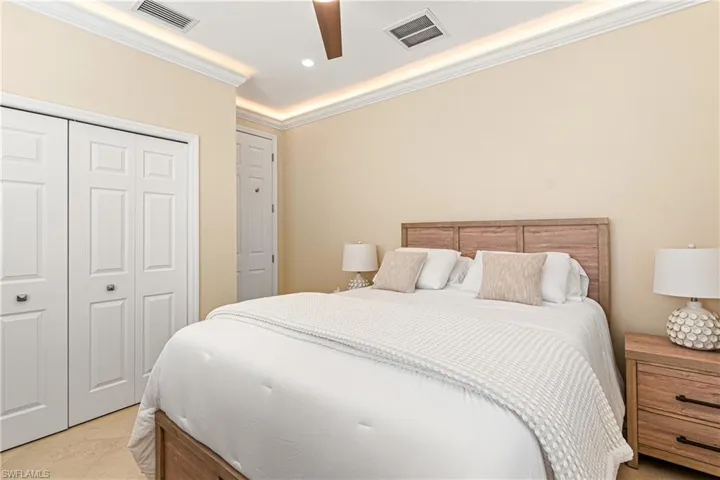 GREAT VIEW OF JUST HOW LARGE THIS GUEST BEDROOM TRULY IS!