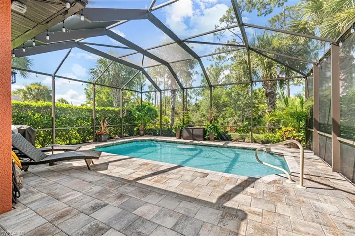 PAVERS & POOL ACCENT TILES ADDED IN 2024. SO BEAUTIFUL!