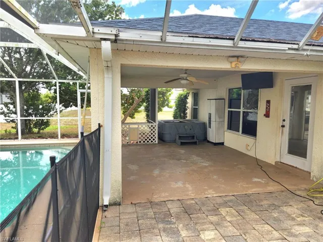 3601 NE 21st  PL, Cape Coral, FL 33909