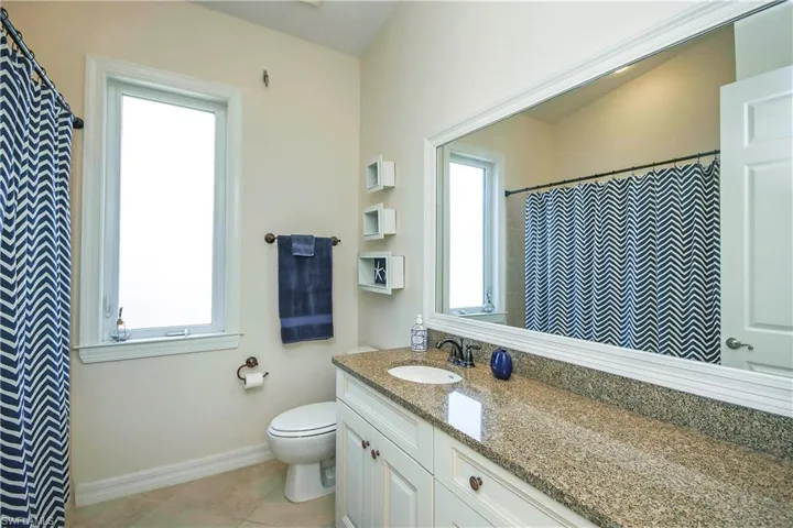 1066  Bailey  RD, Sanibel, FL 33957