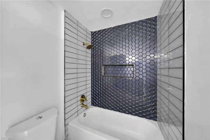 13388 Little Gem Cir, Fort Myers, Florida 33913