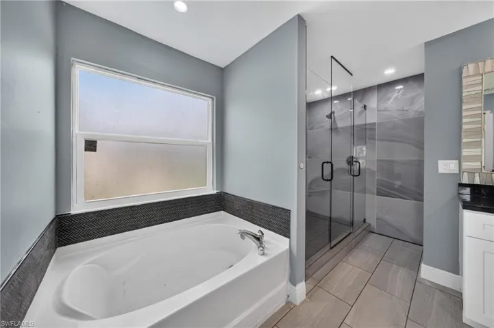 13388 Little Gem Cir, Fort Myers, Florida 33913