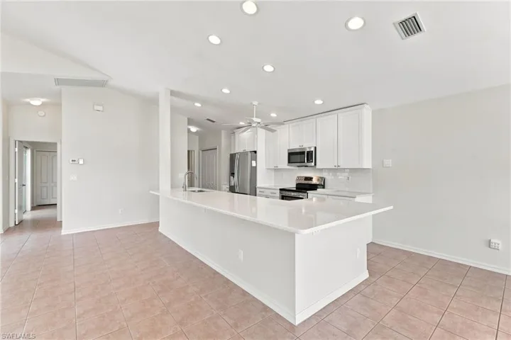 New kitchen with quartz countertops