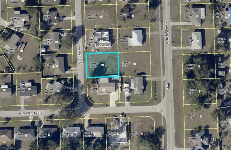 425 Canyon DR S, LEHIGH ACRES FL 33936
