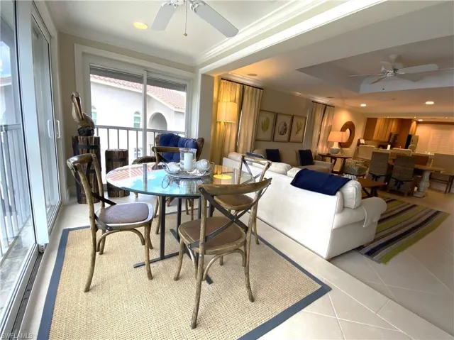 9101  Vanderbilt  DR, Naples, FL 34108
