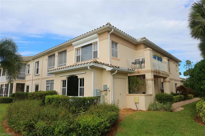 9060 Palmas Grandes Blvd 101, Bonita Springs, Florida 34135
