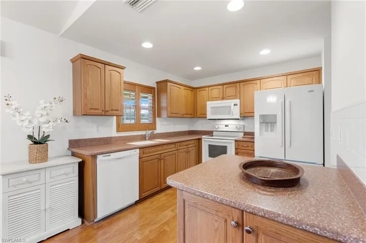 222 SE 17th  TER, Cape Coral, FL 33990