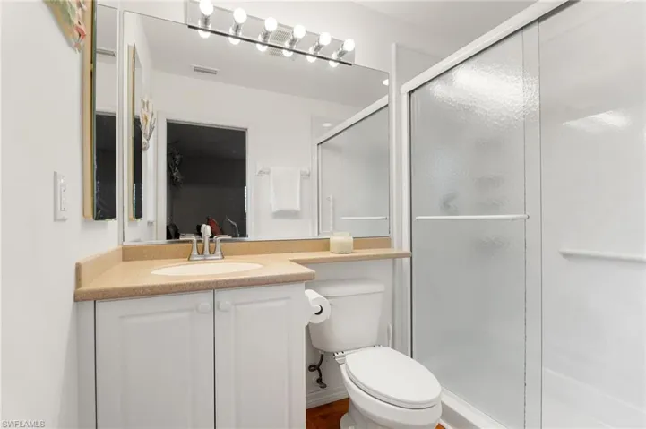 222 SE 17th  TER, Cape Coral, FL 33990