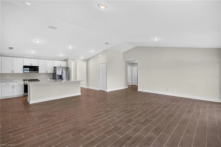 1131 Nw 14th Ter, Cape Coral, Florida 33993