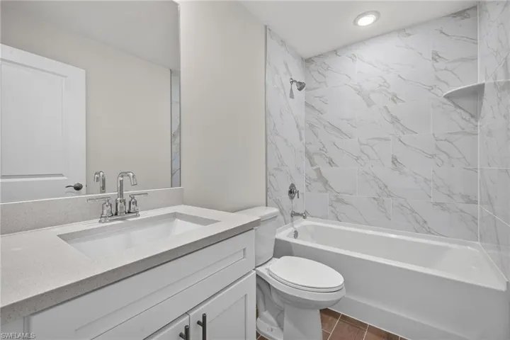 1131 Nw 14th Ter, Cape Coral, Florida 33993
