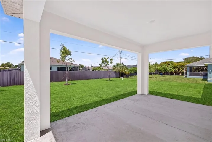 1131 Nw 14th Ter, Cape Coral, Florida 33993