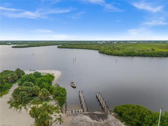 4286 Harbor Blvd, Port Charlotte, Florida 33952
