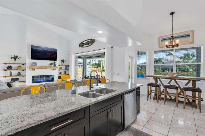 1720 Sw 49th Ln, Cape Coral, Florida 33914