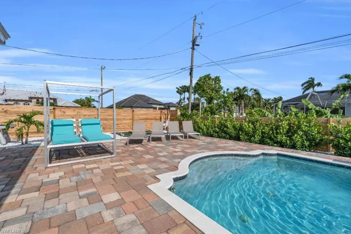 1720 Sw 49th Ln, Cape Coral, Florida 33914