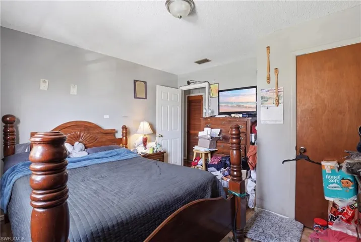 1132 Mississippi Ave, Clewiston, Florida 33440