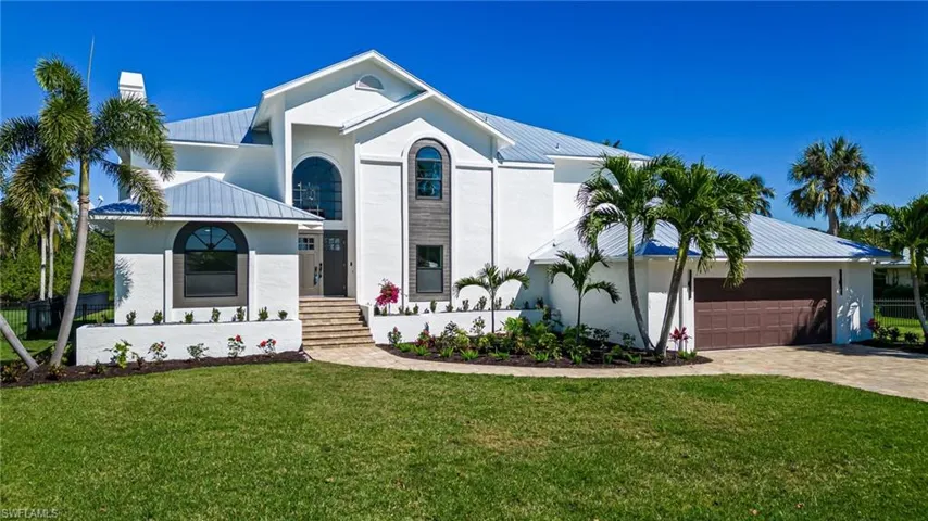 5615  Natoma  DR, Fort Myers, FL 33919