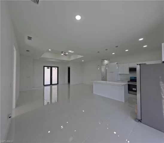 1806 NW 20th  TER, Cape Coral, FL 33993