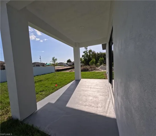 1806 NW 20th  TER, Cape Coral, FL 33993
