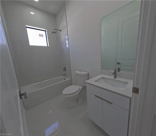 1806 NW 20th  TER, Cape Coral, FL 33993