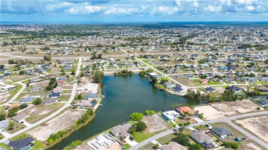 1317 Nw 20th Ct, Cape Coral, Florida 33993