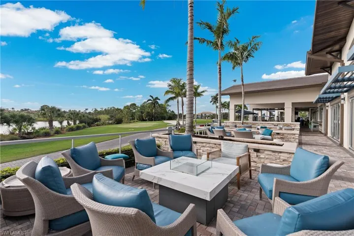 Outdoor Dining at the Golf Clubhouse