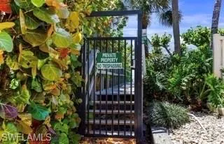 *PRE-IAN PHOTO* Private Vanderbilt Beach Access