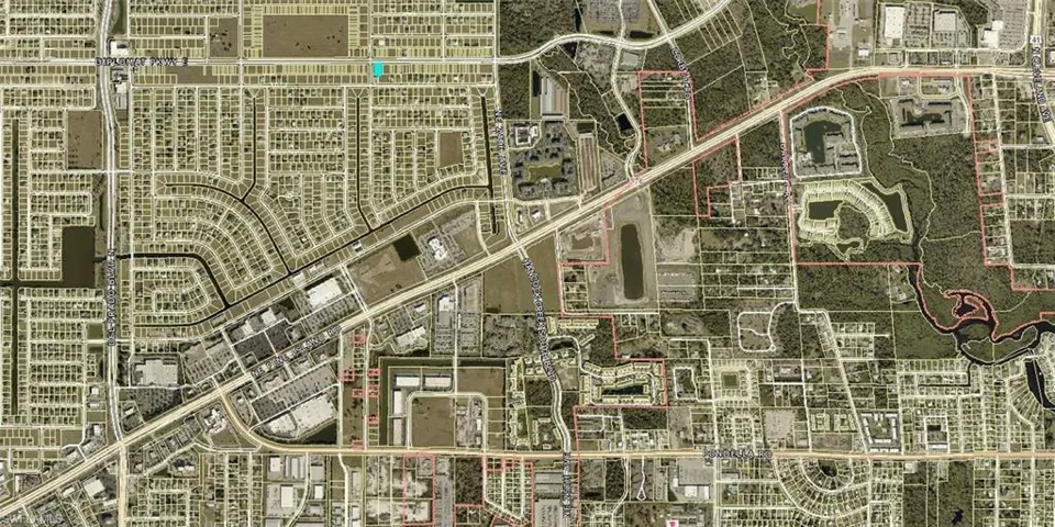 2104 Diplomat Pkwy E, Cape Coral, Florida 33909