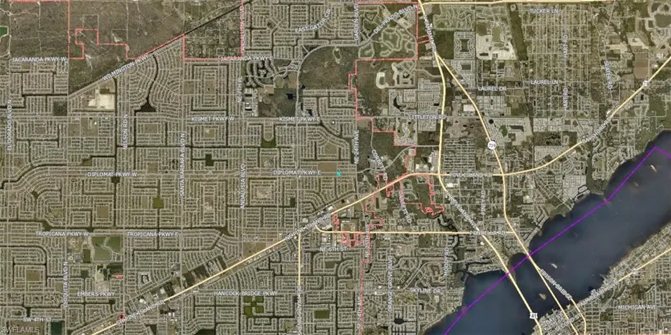 2104 Diplomat Pkwy E, Cape Coral, Florida 33909