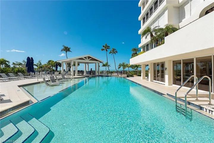 4301 Gulf Shore Blvd N 1900, Naples, Florida 34103