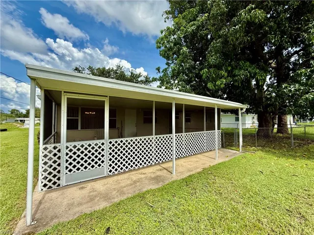 24 X 14 Screened Lanai.