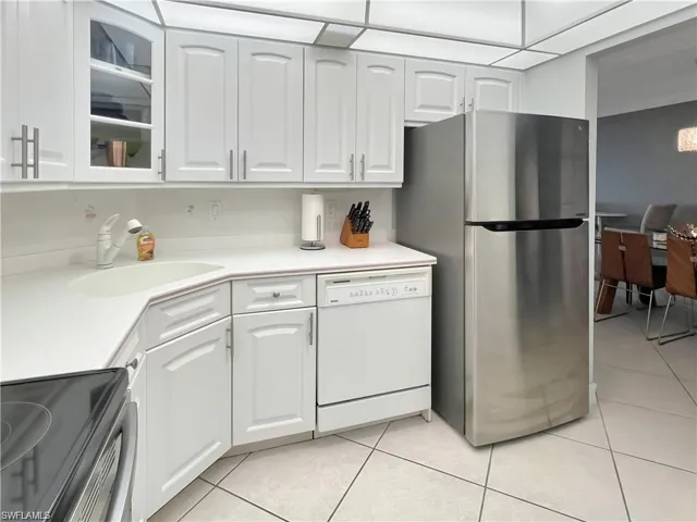 320 Seaview Ct 608, Marco Island, Florida 34145