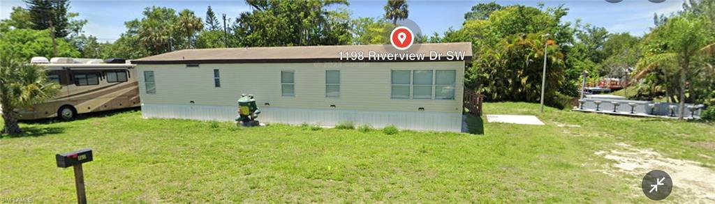1198 Riverview DR, MOORE HAVEN FL 33471
