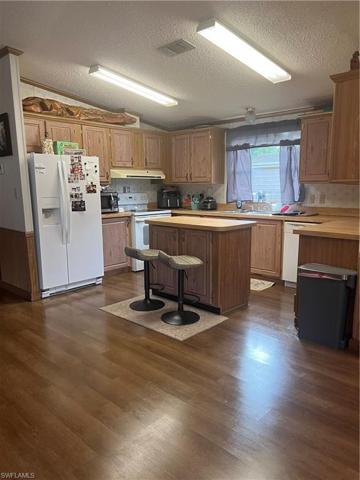 1198 Riverview DR, MOORE HAVEN FL 33471