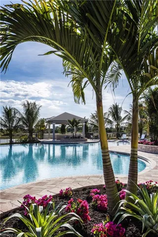 Flamingo Club Pool and Tiki Bar