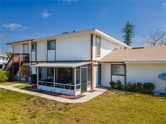 5840 Vancouver Cir 2, Fort Myers, Florida 33907