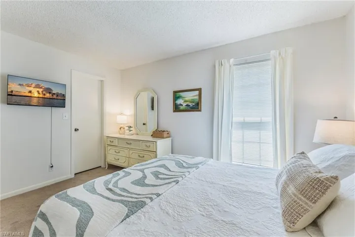 5840 Vancouver Cir 2, Fort Myers, Florida 33907