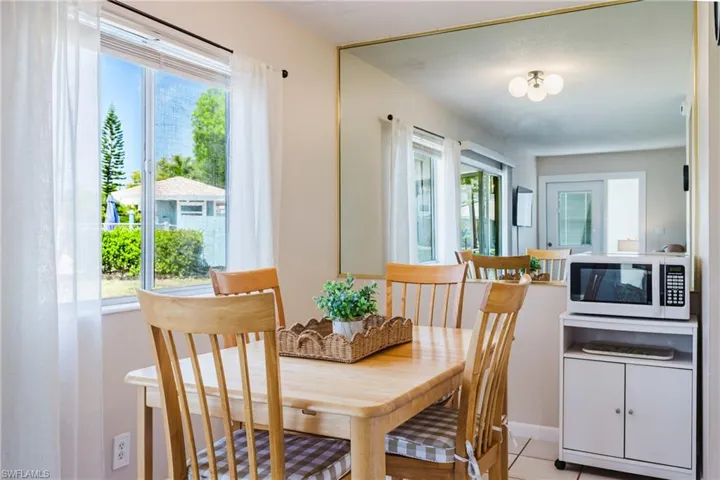 5840 Vancouver Cir 2, Fort Myers, Florida 33907