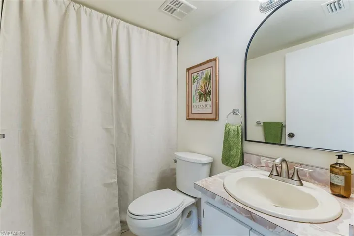 5840 Vancouver Cir 2, Fort Myers, Florida 33907