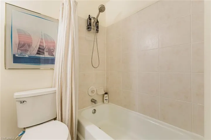 5840 Vancouver Cir 2, Fort Myers, Florida 33907